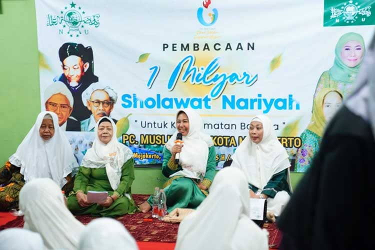 Wali Kota Mojokerto Ikuti Pembacaan 1 Miliar Shalawat Nariyah