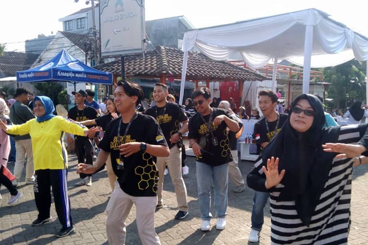 FOKBI Malang dan Sarang Maduku Gelar Senam Sehat