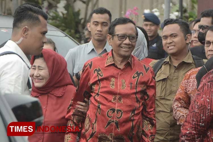 Dari Madura ke Istana, Kisah Mahfud MD Sosok Akademisi, Hakim, dan Politisi Berprestasi