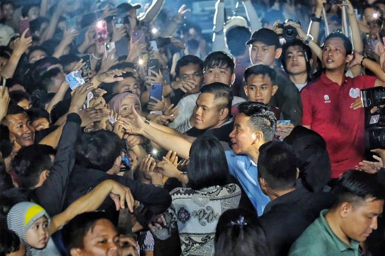 Kunjungan di Jambi Disambut Puluhan Ribu Massa, Bukti Gibran Dicintai Rakyat