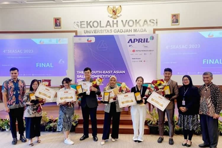 Mahasiswi Akuntansi UISI Menjadi 1st Runner UP Kompetisi B2B Sales se- Asia Tenggara