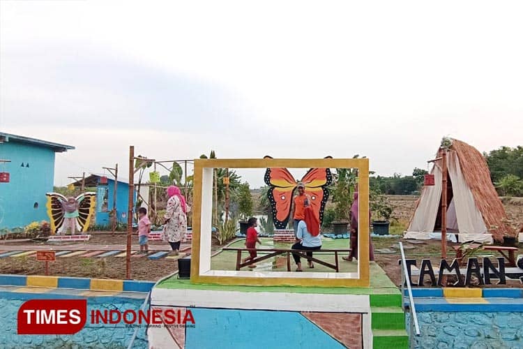 SIDO RESIK Kali Cerung Kemantren Tulangan, Wisata Kampung Bunga yang Instagramable