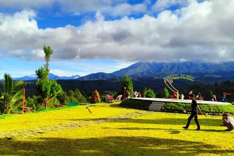 Yuk, Cek 5 Wisata Alam di Blitar, Cocok Banget Buat Kamu yang Suka Ngecamp