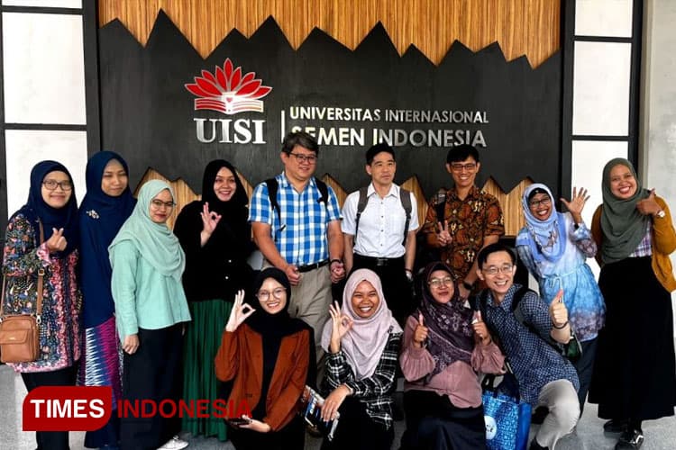 UISI Go International: Seminar & Student Exchange
