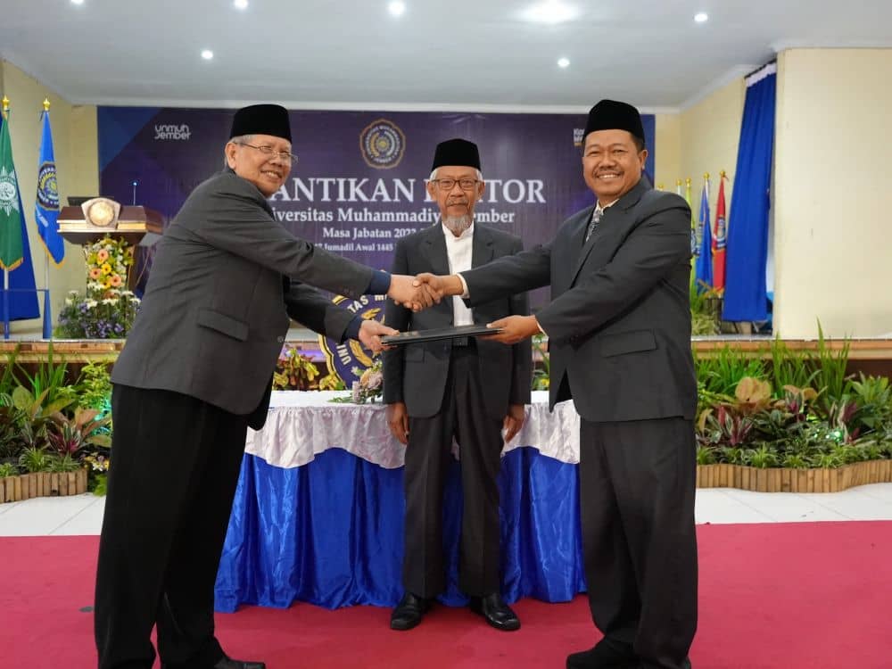 Hanafi Nahkodai Unmuh Jember Kedua Kalinya, PP Muhammadiyah: Niatkan Fastabiqul Khairat
