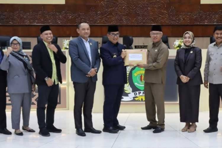 DPRD Kaltim Gelar Paripurna ke-43, PJ Gubernur Harap Hasil Reses Jadi Penyempurna Program Pemprov