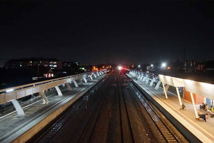 Pangkas Waktu Tempuh, Jalur Ganda Stasiun Sepanjang-Mojokerto Resmi Beroperasi