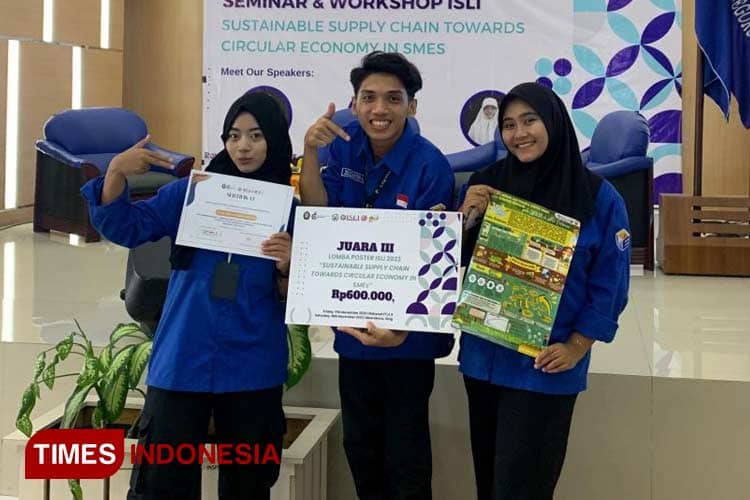 Keren Mahasiswa UISI Sabet Juara 3 Lomba Poster ISLI 2023 di UNDIP