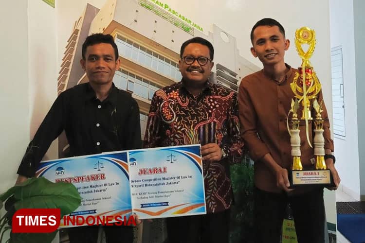 Hebat, Delegasi Magister Hukum Keluarga Islam Unisma Juarai Lomba Debat Nasional