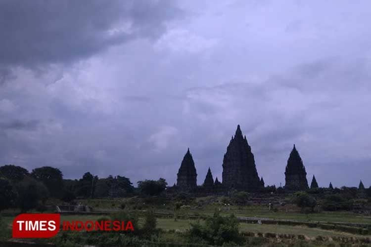 Ditjen Bimas Hindu Kemenag RI Terus Optimalkan Candi Prambanan Sebagai Pusat Wisata dan Ibadah Umat Hindu