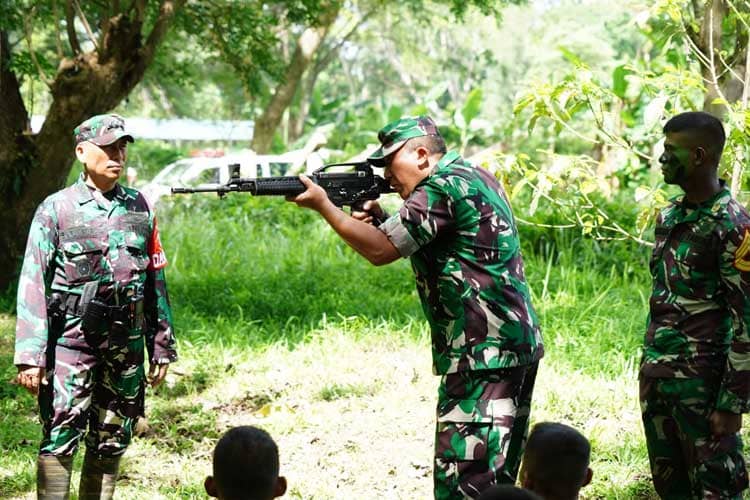 Taruna Akmil TK III Sermadatar Taklukkan Lorong Hantu