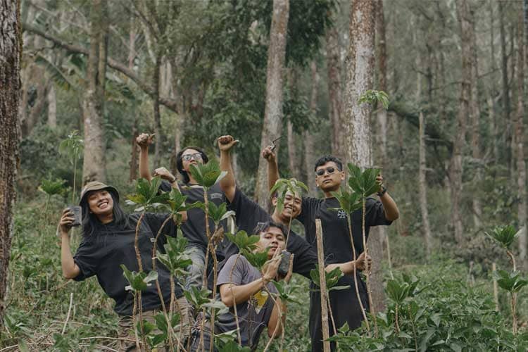 Ciptakan Pahlawan Hijau, Kafe Shelterville Ajak Warga Malang Ikuti Program Green Mission