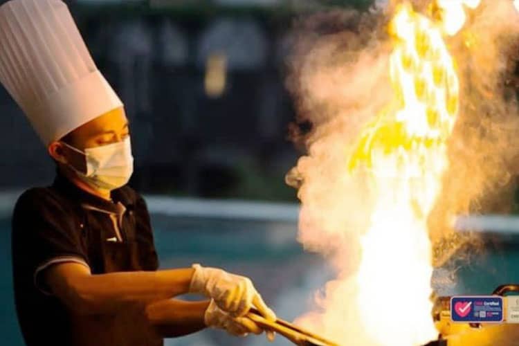 Meriahkan Pergantian Tahun Dengan Anime Party di eL Hotel Malang