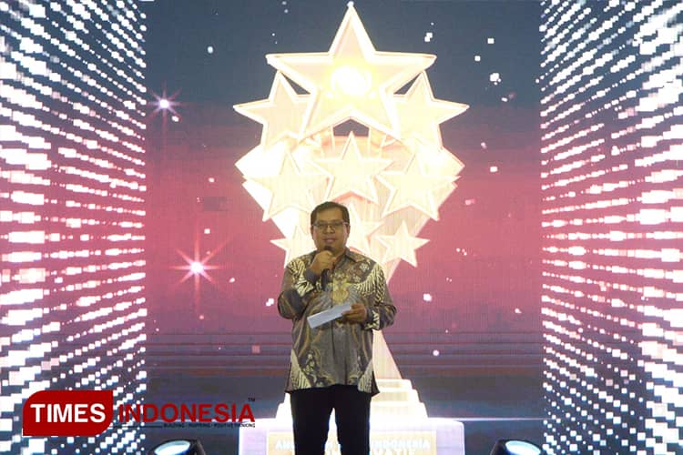 8 Pantun CEO Khoirul Anwar Buka Acara Anugerah TIMES Indonesia