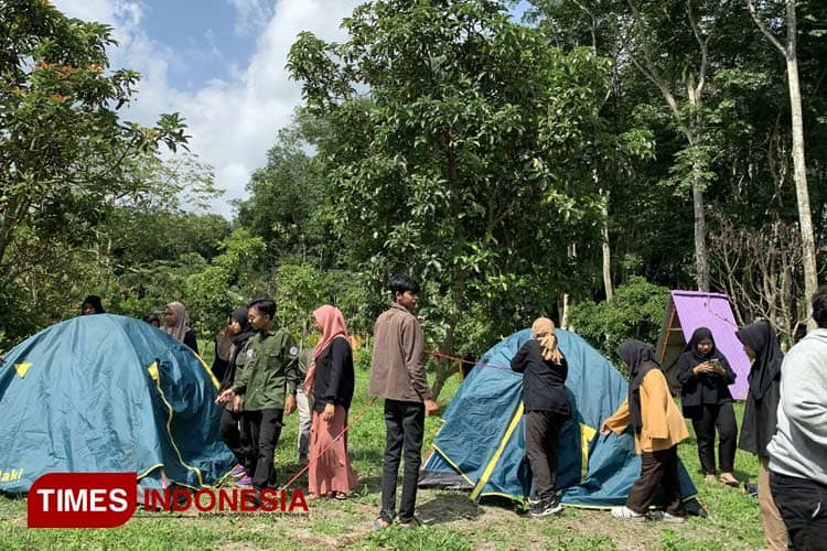 Sumber Bon C, Lokasi Camping Pilihan Saat Libur Nataru