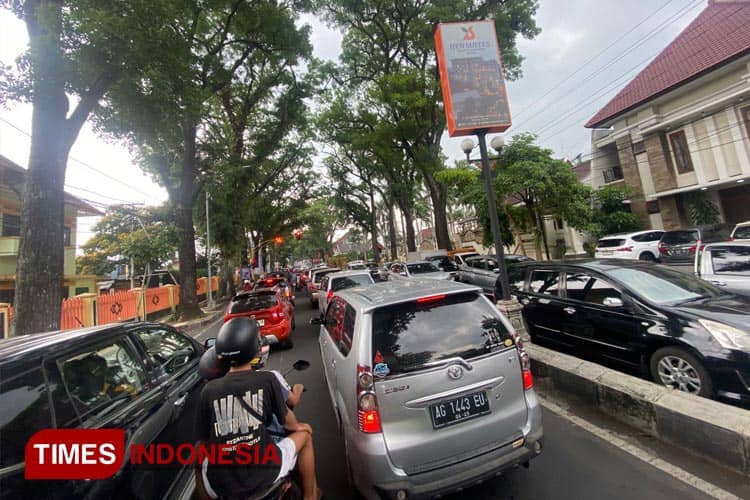 Terjebak Macet Panjang saat Mudik Lebaran? Jangan Stres, Lakukan Hal Ini
