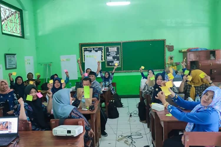 Dosen UNIPMA Beri Disiplin Positif dalam Lokakarya Program Sekolah Penggerak Angkatan 3