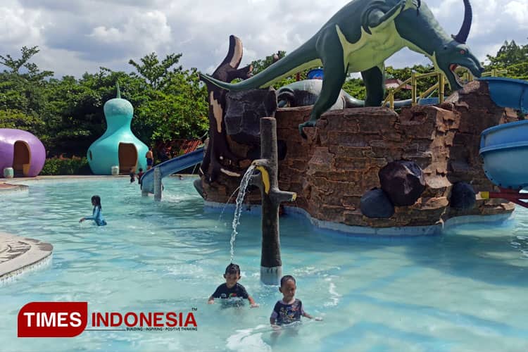 Jembar Waterpark Majalengka Masih Jadi Primadona Wisatawan