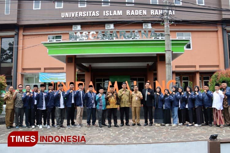 Mahasiswa UNIRA Praktik Lapang ke Thailand, Bupati Tekankan Kolaborasi dan Jejaring