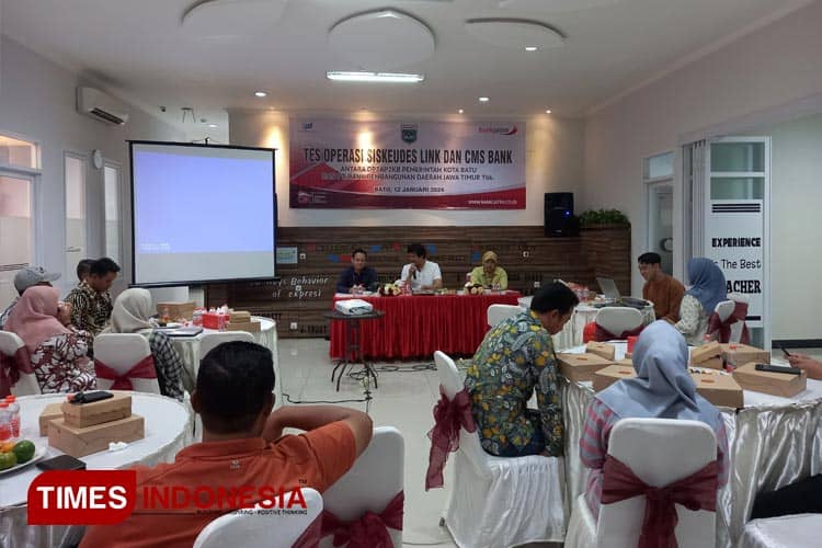 Lancar, Hari Ini Tiga Desa Awali Transaksi Perdana Non Tunai