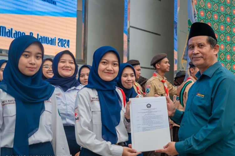 Regenerasi Pengurus Baru, UKM KSR-PMI Unit Unisma Resmi Dilantik Oleh Rektor Unisma Malang