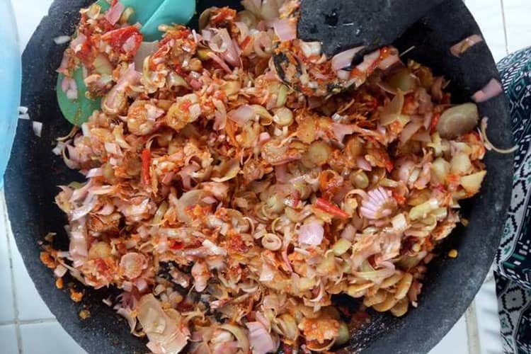 Get the Savory Taste of Sambal Lucu from the Osing Banyuwangi Tribe
