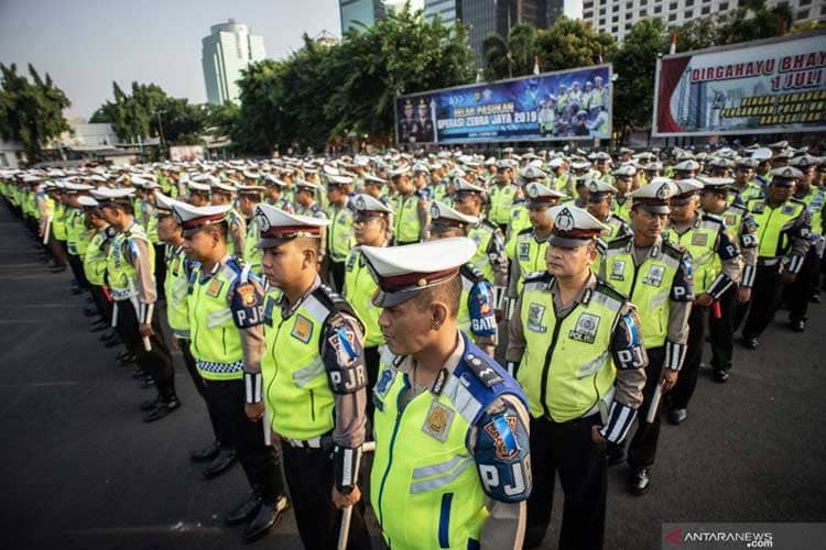 Survei Indikator: Ada Pemulihan Kepercayaan Publik pada Polri