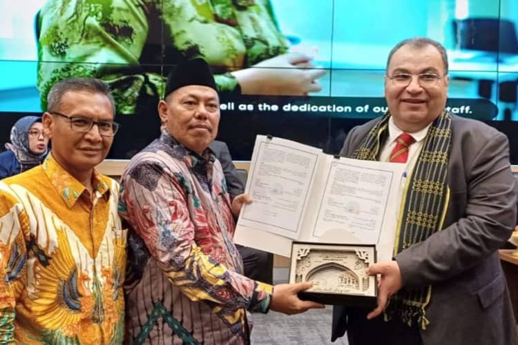 Gandeng Zarqa University Yordania, Rektor UIN KHAS Jember Komitmen Perluas Jaringan Internasional
