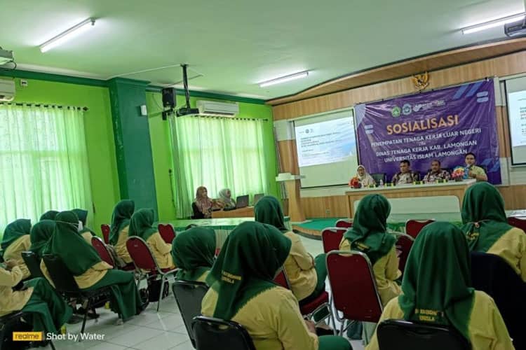 Sinergi Unisla dan Disnaker: Beri Mahasiswa Wawasan Lowongan Pekerjaan Karir di Luar Negeri