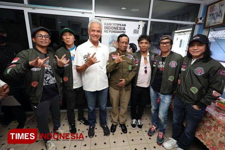 Kampanye di Banyuwangi, Ganjar-Mahfud Hadirkan Slank Tipe X dan NDX AKA