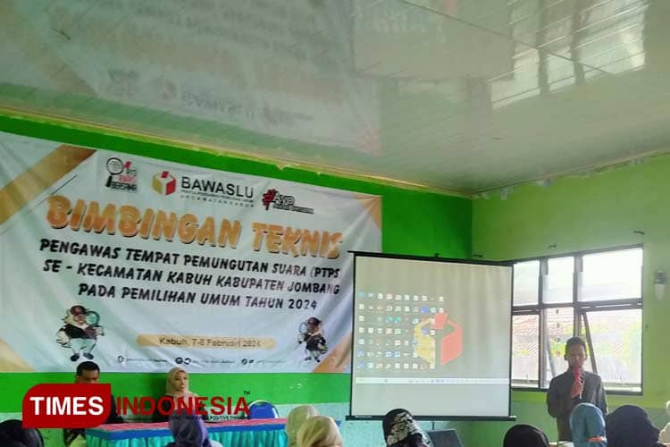 Bawaslu Jombang Gelar Bimtek PTPS