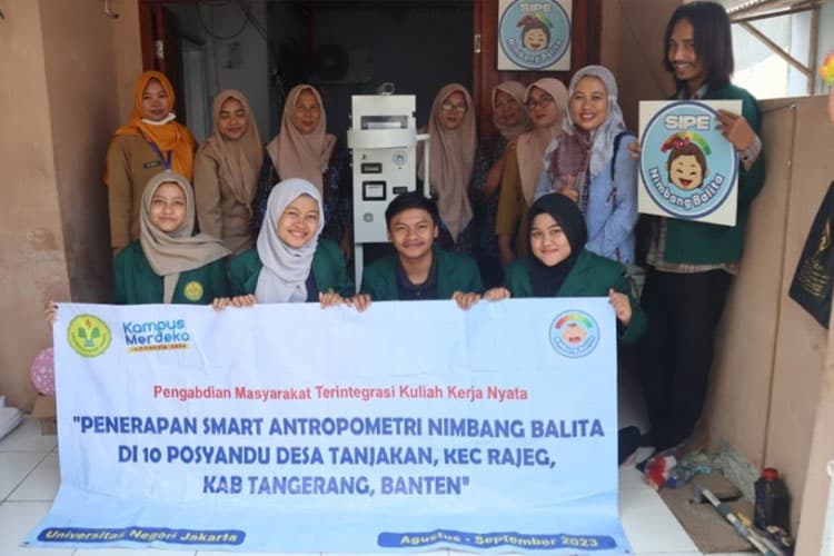 Dosen FMIPA UNJ Dorong Transformasi Layanan Posyandu melalui Kegiatan PKM Kuliah Kerja Nyata Peduli Stunting