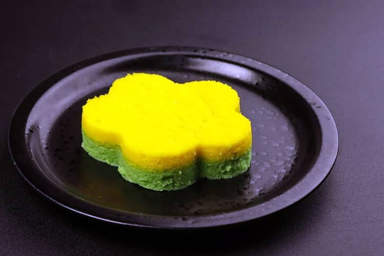 Menelusuri Kelezatan Sikaporo, si Kue Bugis ala Makassar
