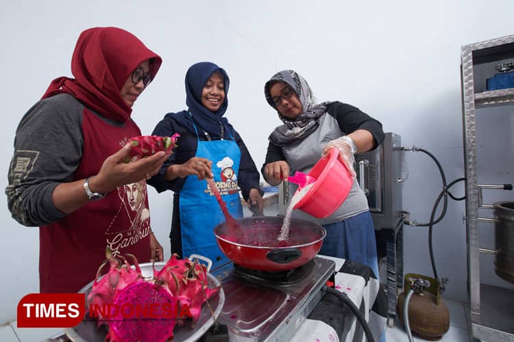 Geliat UMKM di Sekitar Tambang Emas PT Bumi Suksesindo