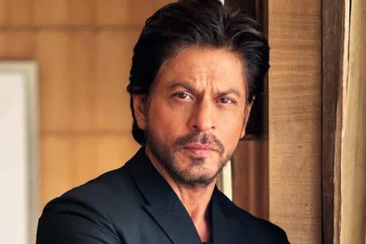 Shah Rukh Khan Ingin jadi Villain James Bond