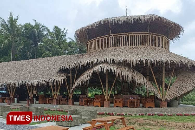 Resto Caping, Tempat Kuliner Unik di Candi Borobudur Berfilosofi Kehidupan Manusia