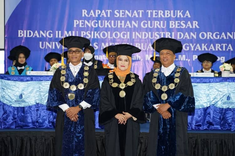 Sah, Alimatus Sahrah Dikukuhkan Sebagai Guru Besar Ilmu Psikologi UMBY