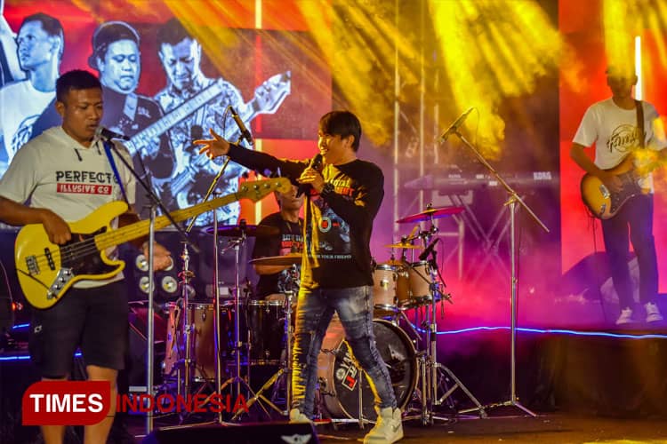 Konser Musik Meriah HUT ke-15 BTI di Pasar Besar Among Tani Kota Batu