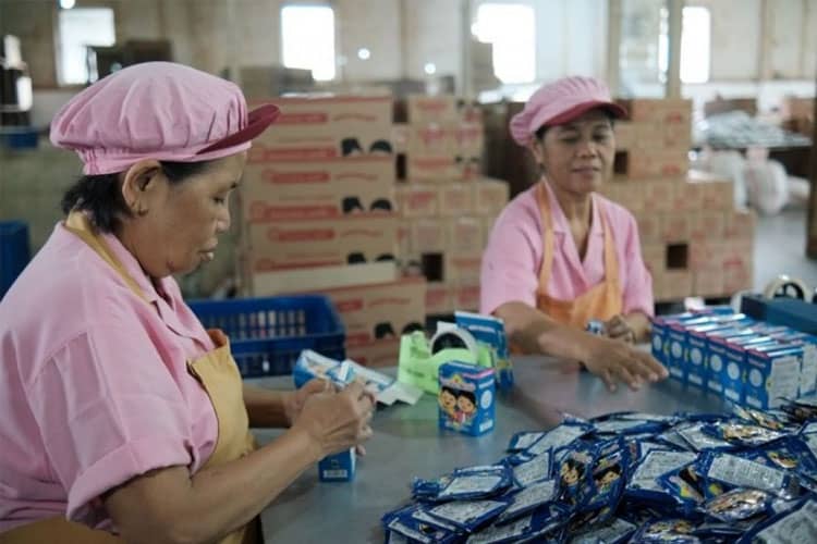 Jamu Jago Kenalkan Buyung Upik Susu Kurma Jelang Ramadan 2024