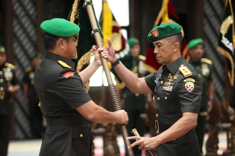 Mayjen TNI Bambang Trisnohadi, Sosok Baru Pemegang Tongkat Komando Kodam IX Udayana