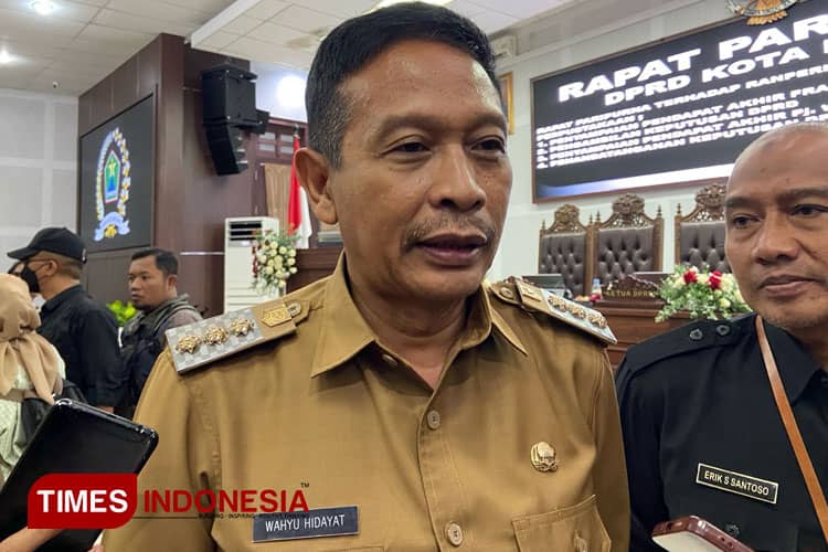 Pj Wali Kota Malang Larang Berjualan Takjil di Badan Jalan hingga Taman