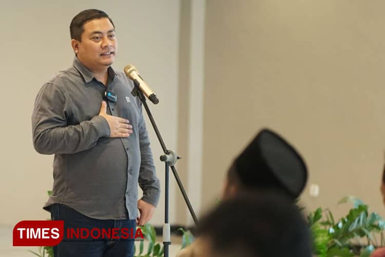 Wujud Kontribusi, Pendiri RSU Wajak Husada Malang Puguh Wiji Pamungkas Berikan Layanan Akta Gratis