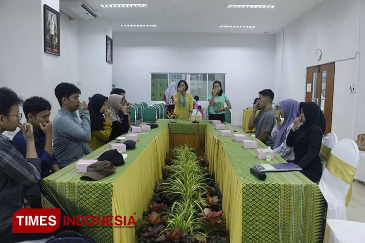 Kegiatan Mahasiswa FK Unisma Malang di Thailand: Belajar "Mind Relax & Retreat" di Hatyai Chivasuk Public Health Center
