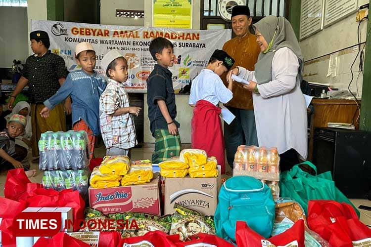 Komunitas Wartawan Ekonomi Bisnis Surabaya Konsisten Bantu Panti Asuhan
