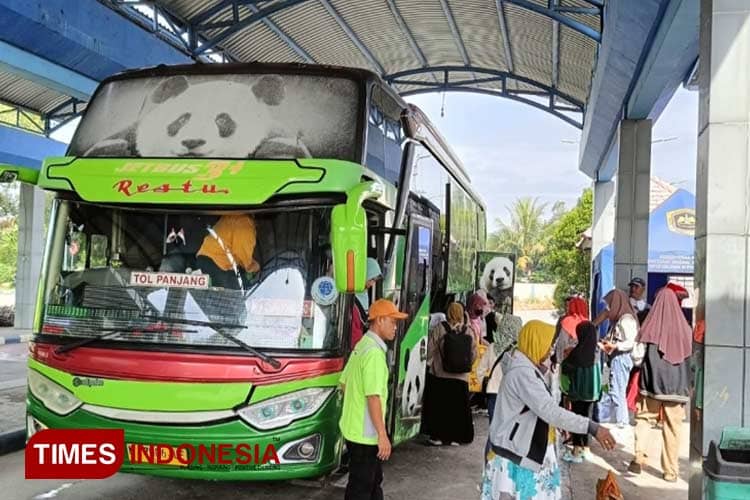 Puncak Arus Mudik Lebaran 2024, 5.200 Penumpang Turun di Terminal Seloaji Ponorogo