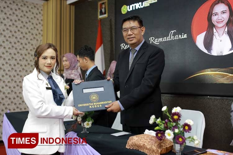 27 Apoteker Baru Lulusan Umku Siap Berkiprah di Dunia Farmasi