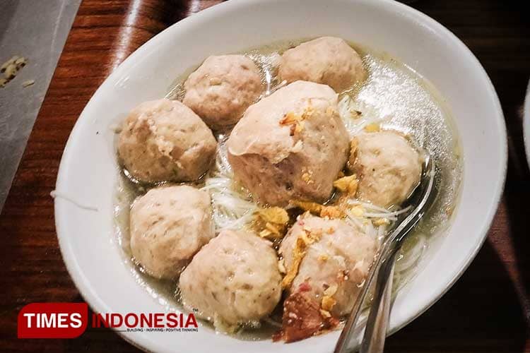 Kisah Sukses Baso Mas Wiji, Kuliner Legendaris di Tasikmalaya