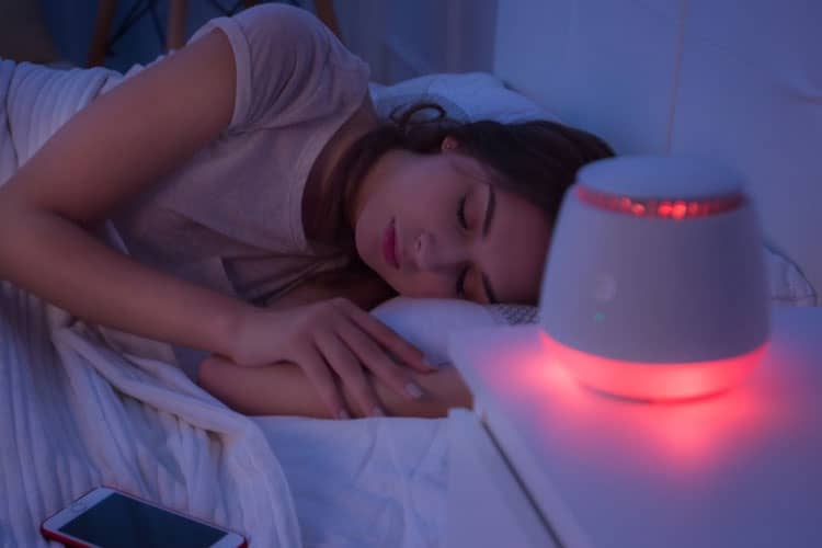 Susah Tidur? Atasi dengan Rekomendasi Aroma Terapi Alami Ini