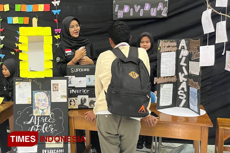 Mahasiswa Psikologi UNIGA Gelar Pameran Psikologi, Mengangkat Perasaan 'Insecure' dan Teori Alfred Adler