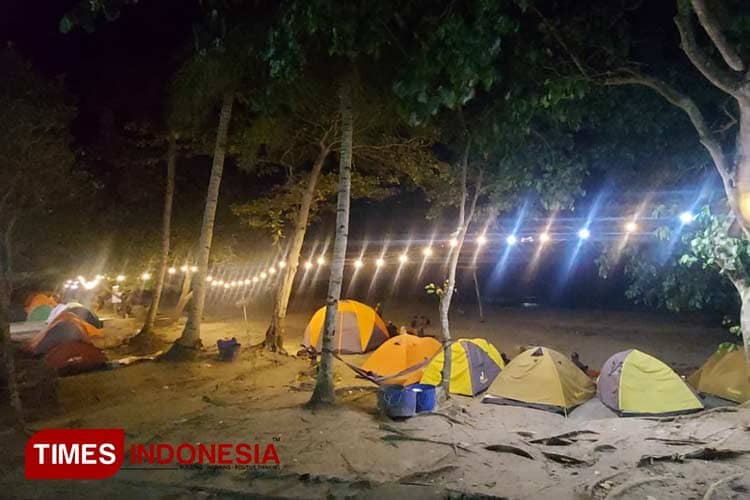 6 Keunggulan Pantai Mutiara Trenggalek; Nomor 3 Layak Dicoba
